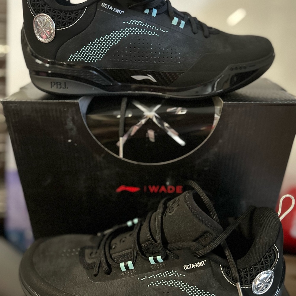 Wade 808 4 Ultra "Obsidian" size 10 New with box
